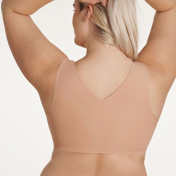 Evelyn & Bobbie The Defy Wireless Bra Seamless Full Coverage in Himalayan Salt S - Picture 2 of 14